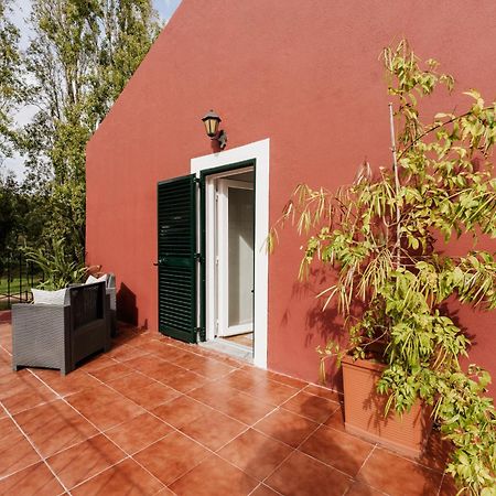 Vila Libania Queluz Luaran gambar